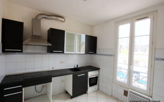 2 Pièces Quartier Carlone Fac de Lettres